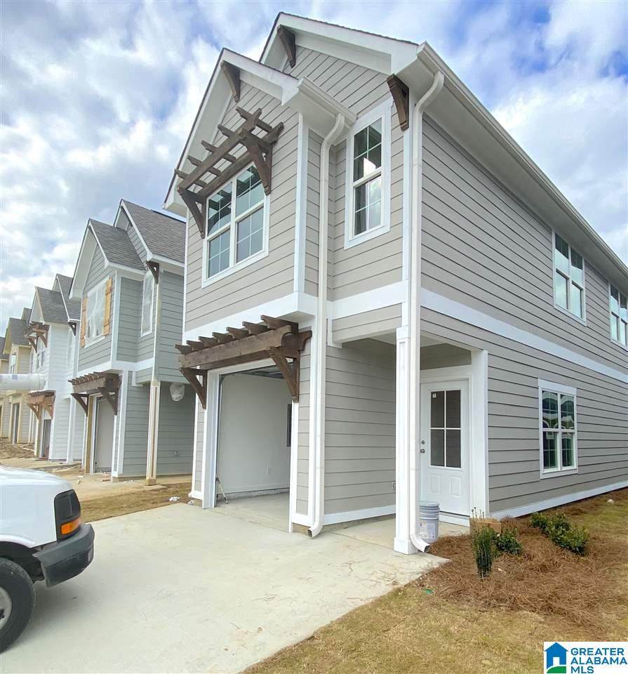 215 Creek Run Way - Photo 1