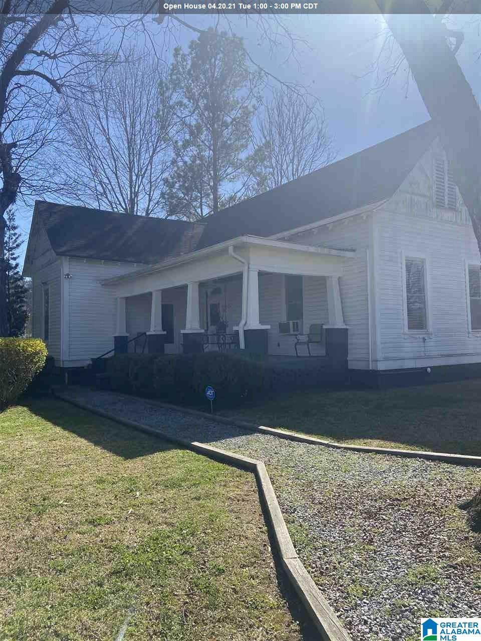 307 9TH AVE - Photo 1