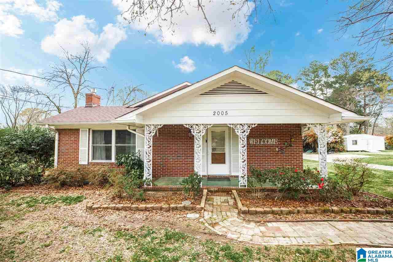 2005 Reed Rd - Photo 1