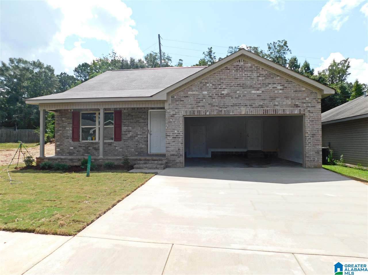 7415 Huntland Drive - Photo 1
