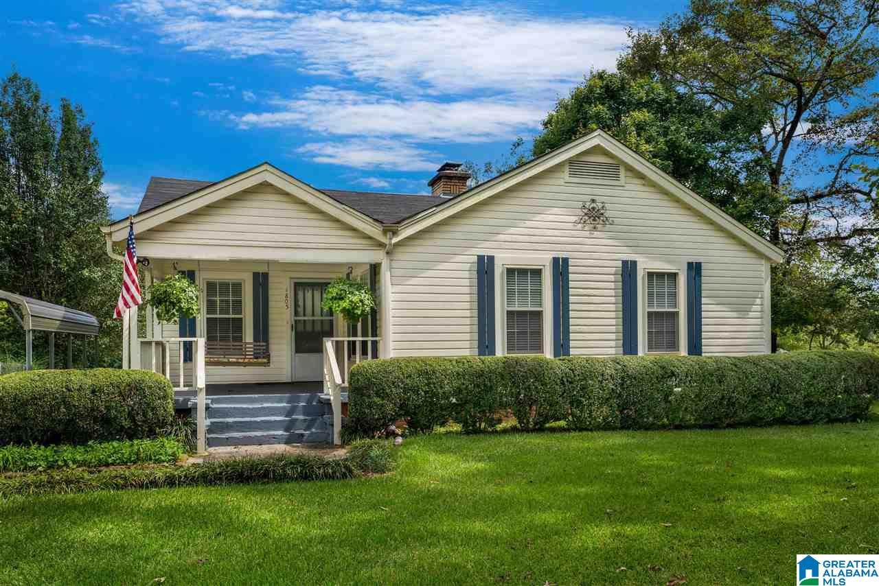1805 Linden Street - Photo 1