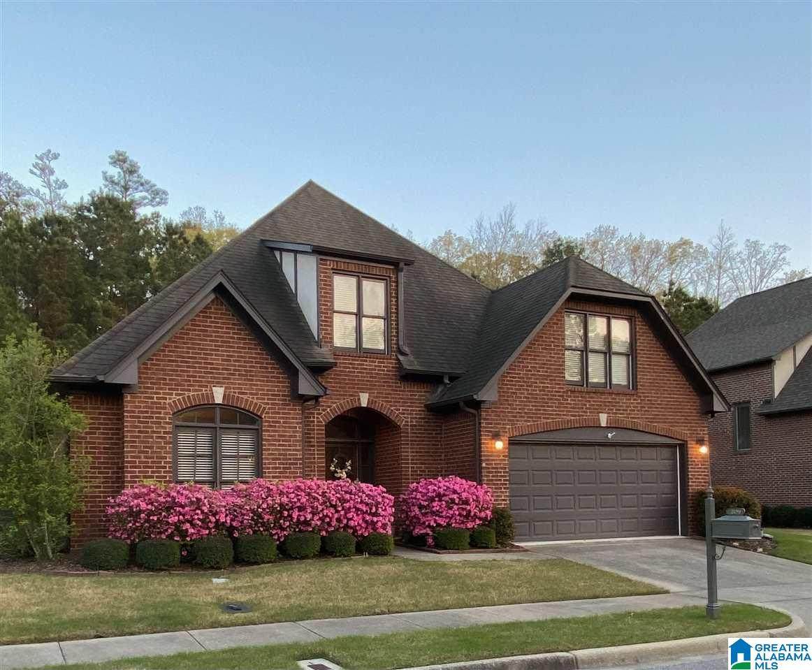 209 Courtside Drive - Photo 1