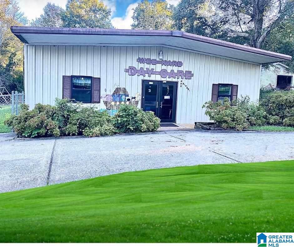 511 Sterling Street - Photo 1