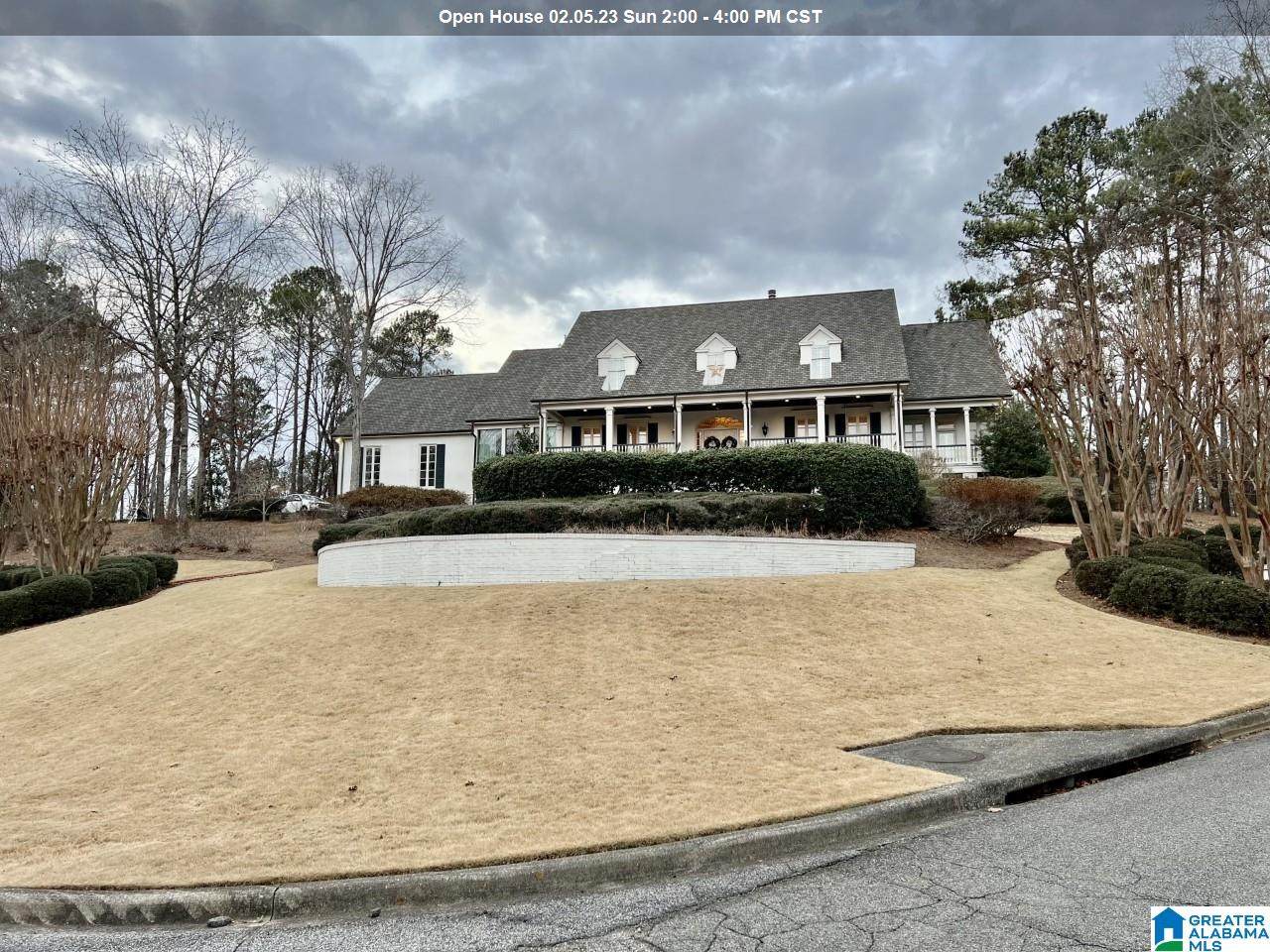 2000 Ridge Lake Drive - Photo 1