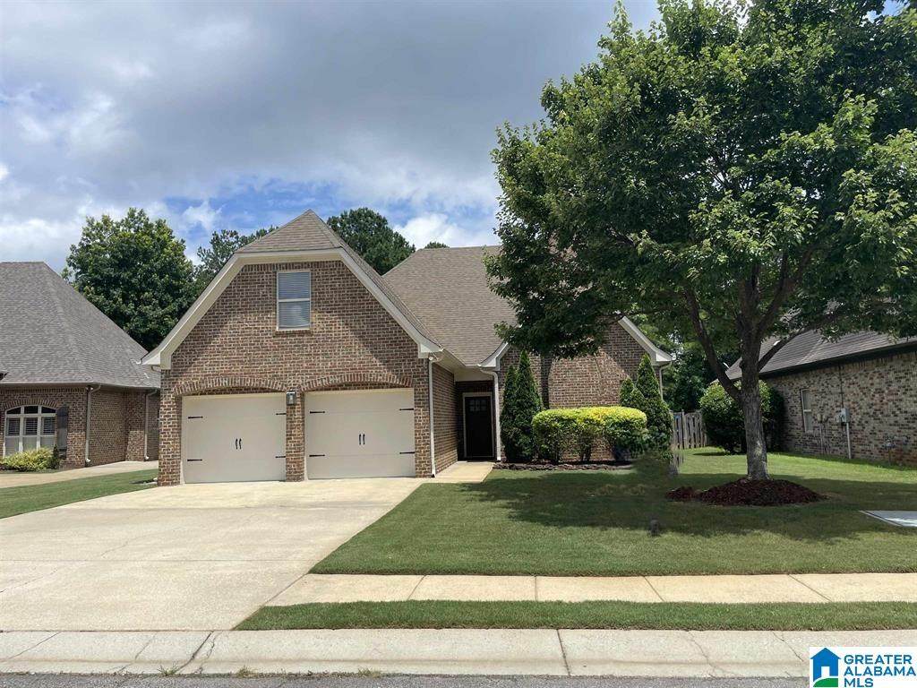 256 Lacey Avenue - Photo 1
