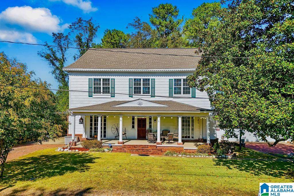 1005 3RD STREET - Photo 1