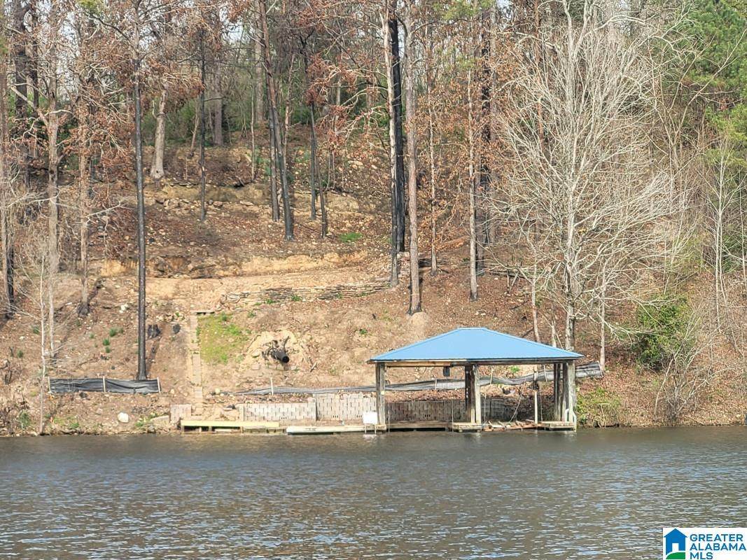 540 Lakeshore Lane - Photo 1