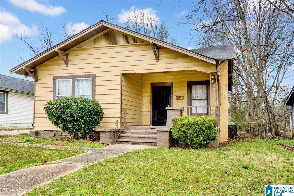 4737 Avenue R - Photo 1