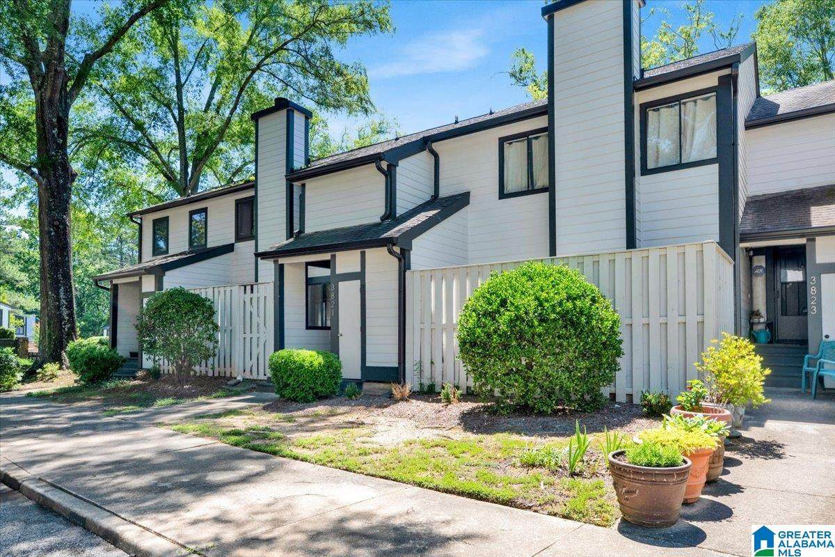 3821 Windhover Circle - Photo 1