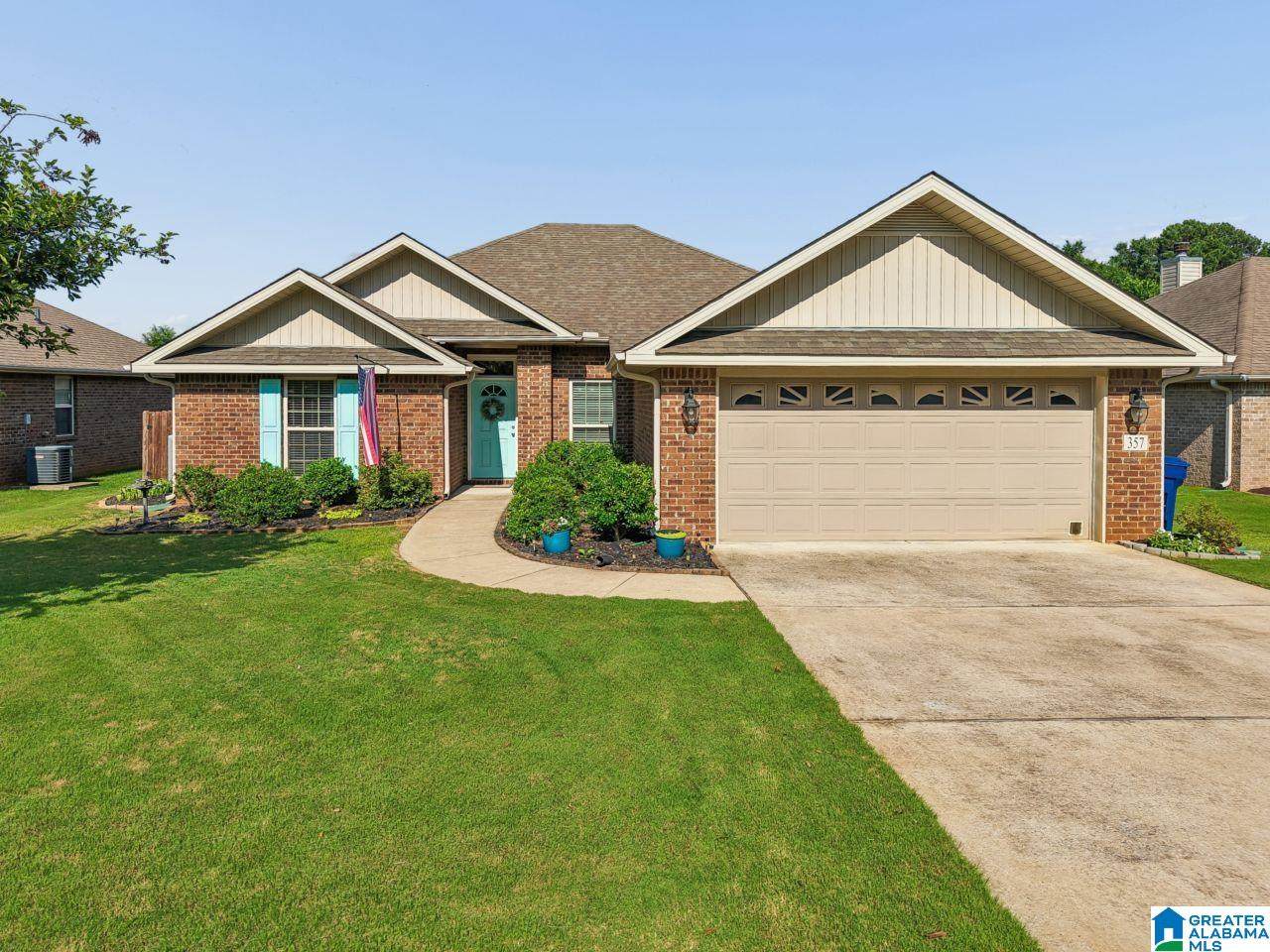 357 Vincent Street - Photo 1