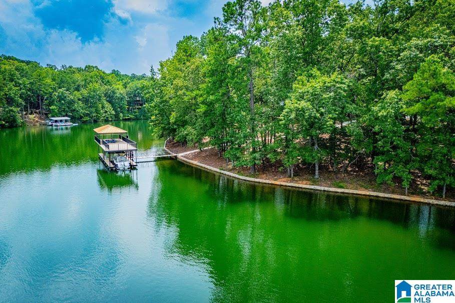 741 Firefly Lane - Photo 1