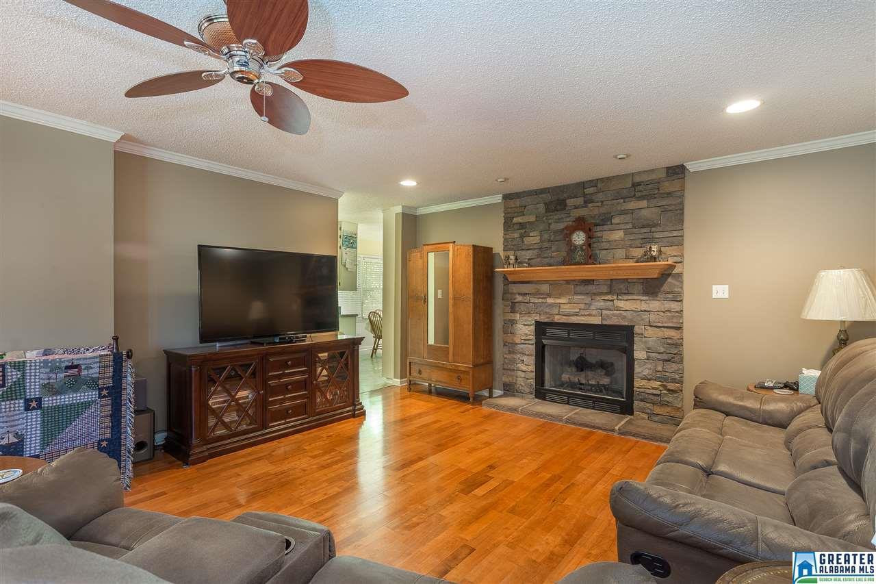 3952 Valley Bend Dr - Photo 1