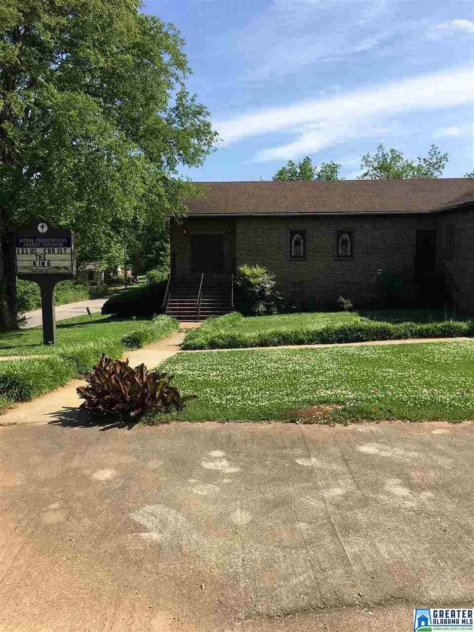 1514 Watts St - Photo 1