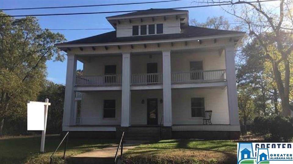 1531 19TH AVE - Photo 1