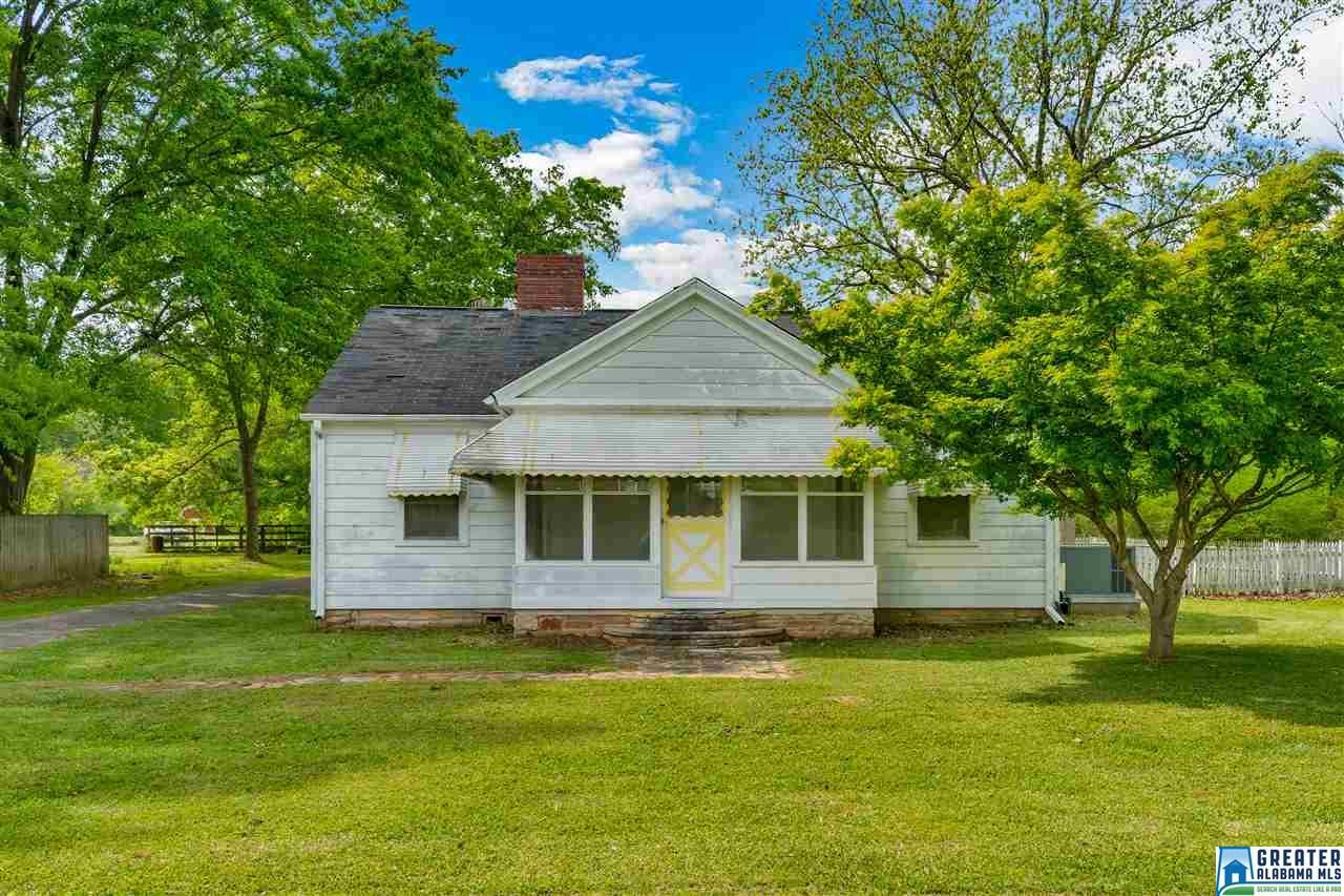 8122 Valley Rd - Photo 1