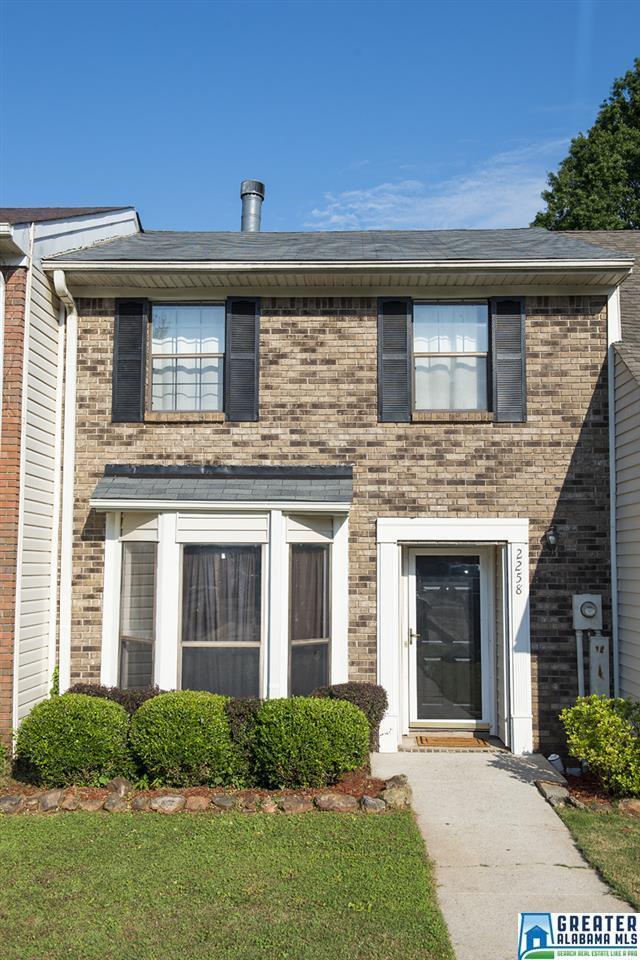 2258 Cheshire Dr - Photo 1