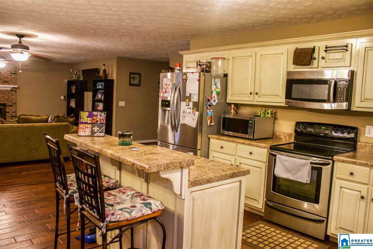 1018 Southwood Ave - Photo 1