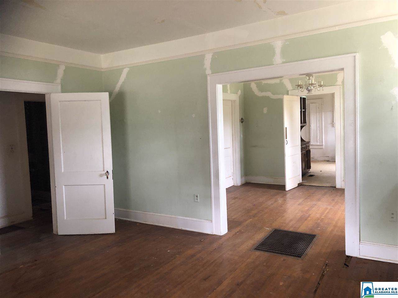 1628 Rocky Hollow Rd - Photo 1