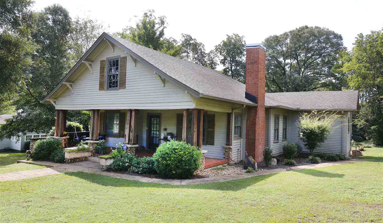 75 4TH AVE - Photo 1