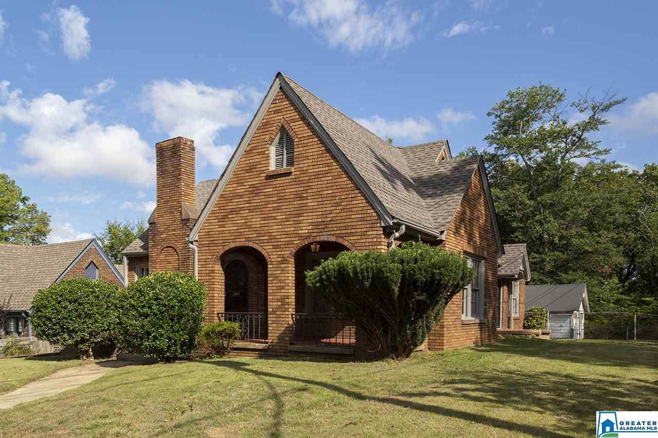 727 77TH PL - Photo 1