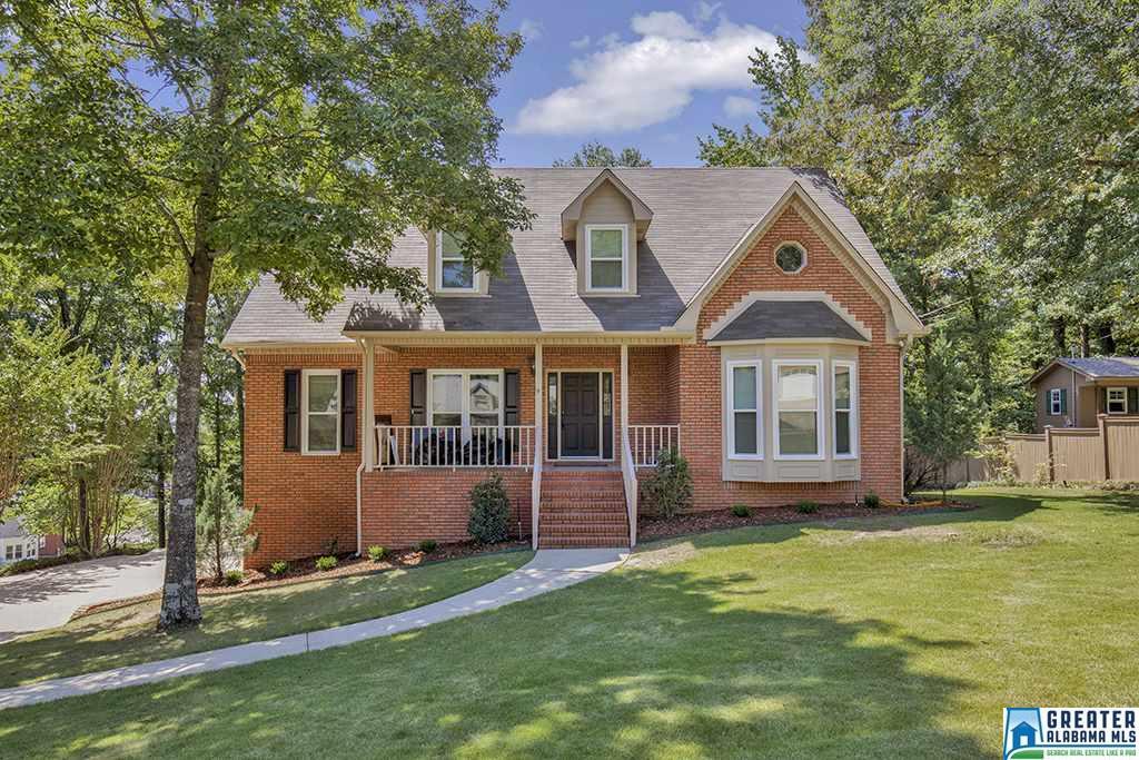 302 Bradford Cir - Photo 1