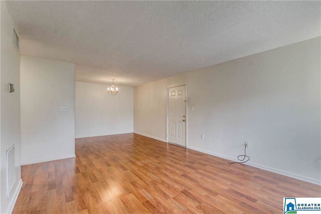 2515 Veterans Memorial Pkwy - Photo 1