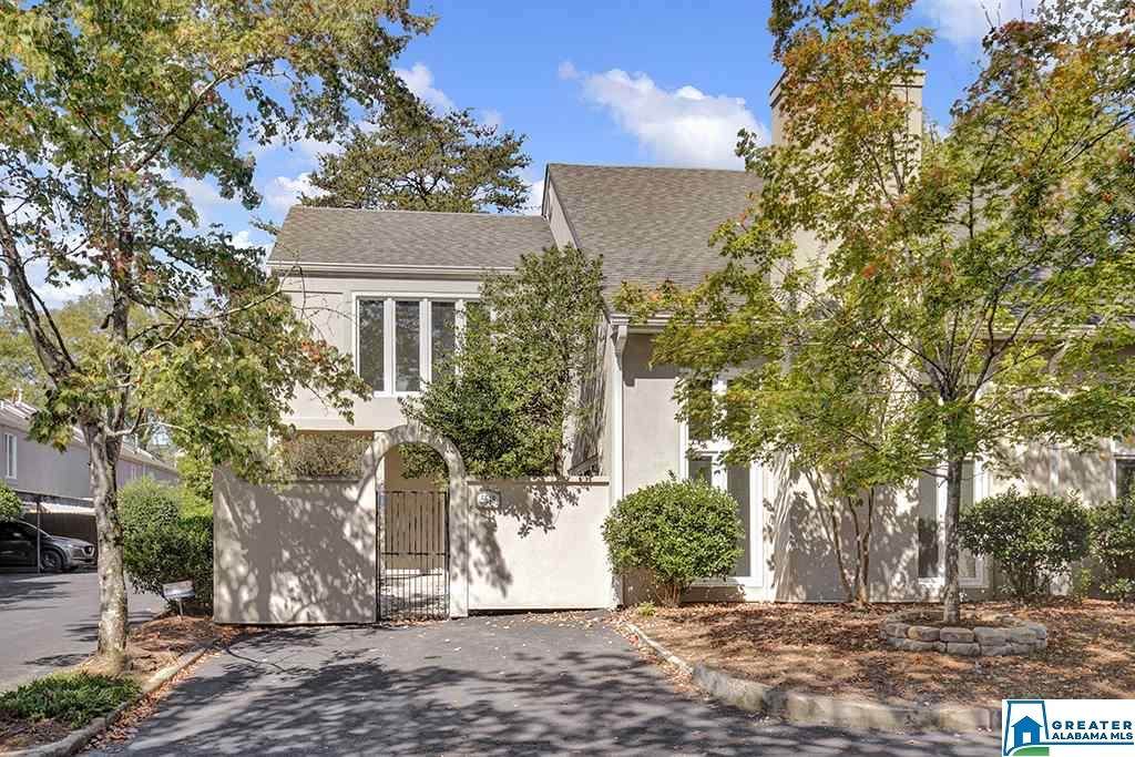 5548 Hampton Heights Dr - Photo 1