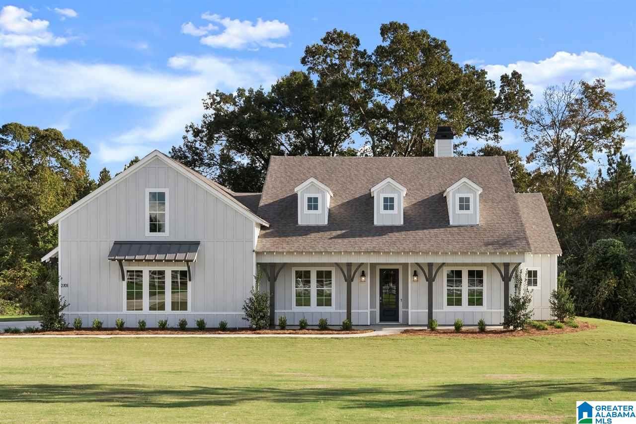 705 Hickory Hollow - Photo 1
