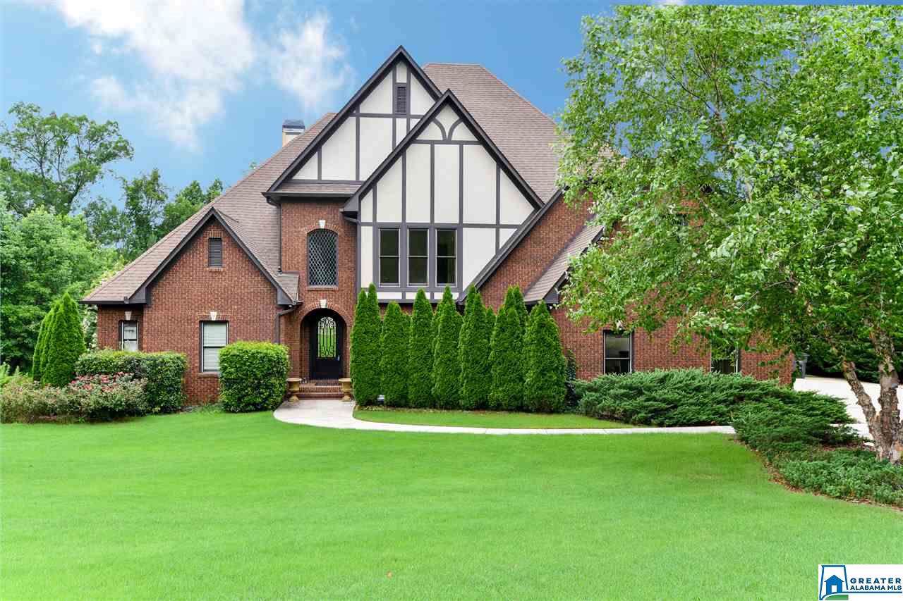 901 Trinity Ct - Photo 1