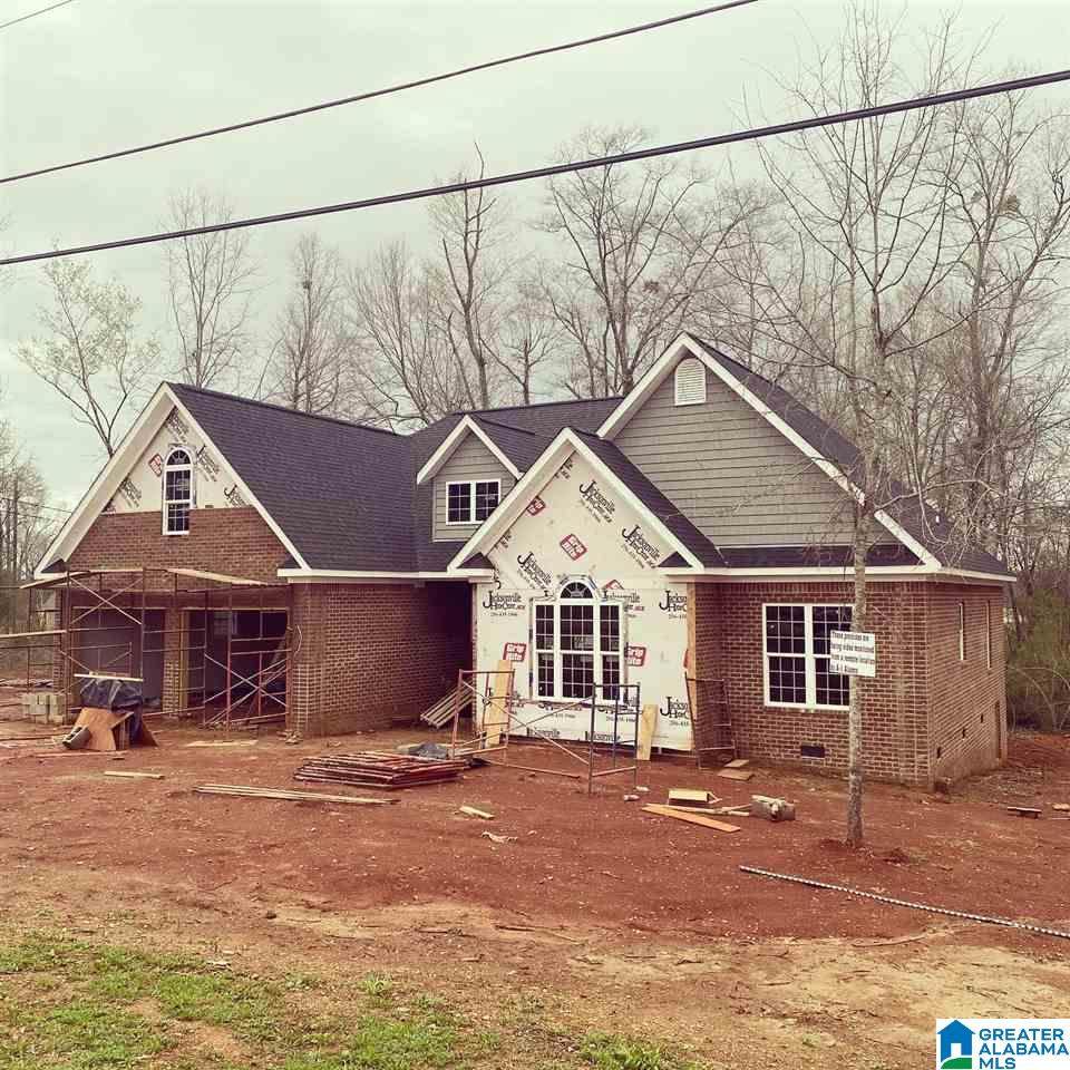 708 Barrington Cir - Photo 1
