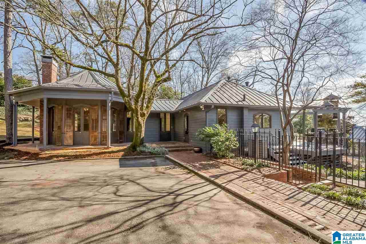 2401 Henrietta Road - Photo 1