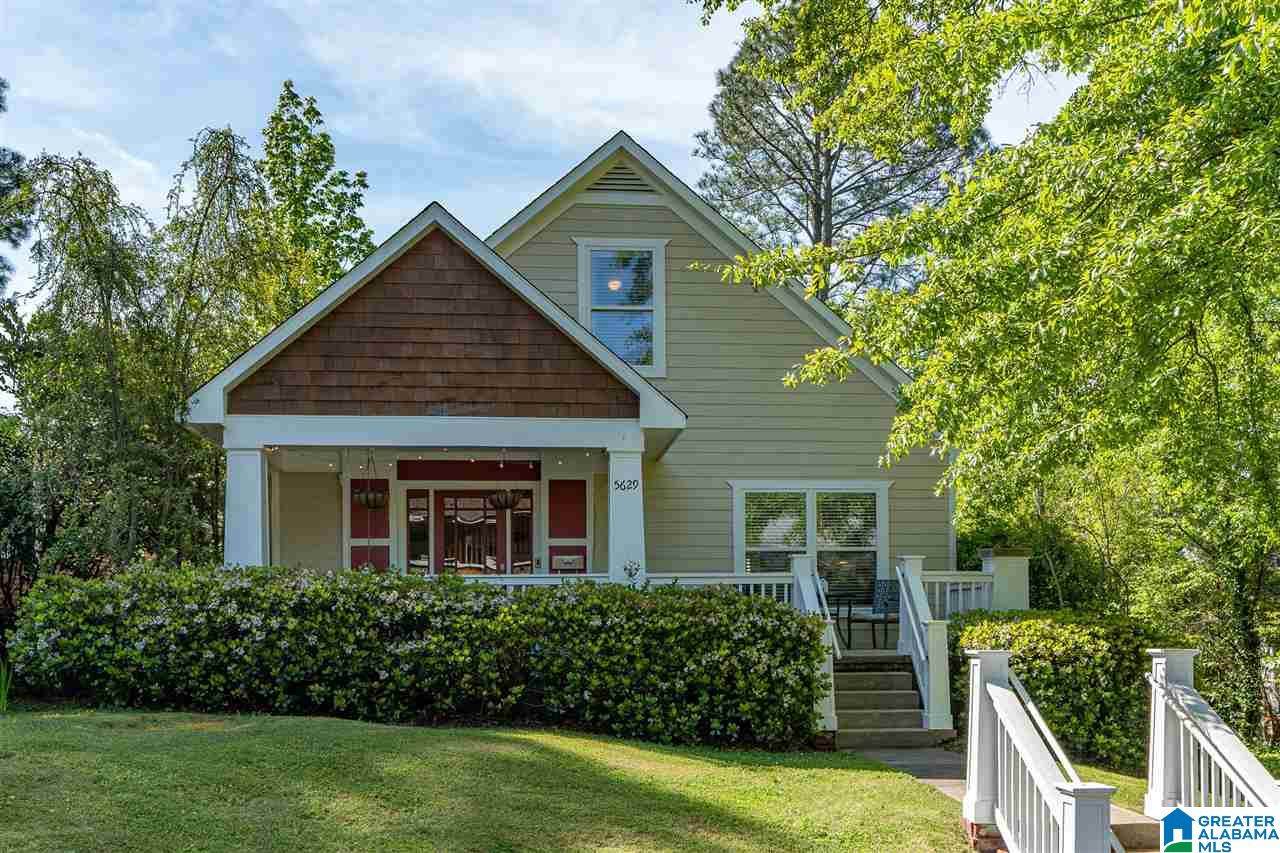 5629 5TH TERRACE - Photo 1