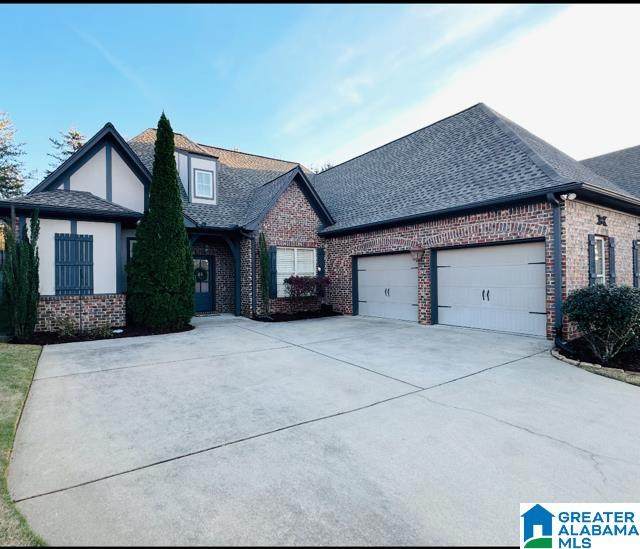 223 Kenniston Dale - Photo 1