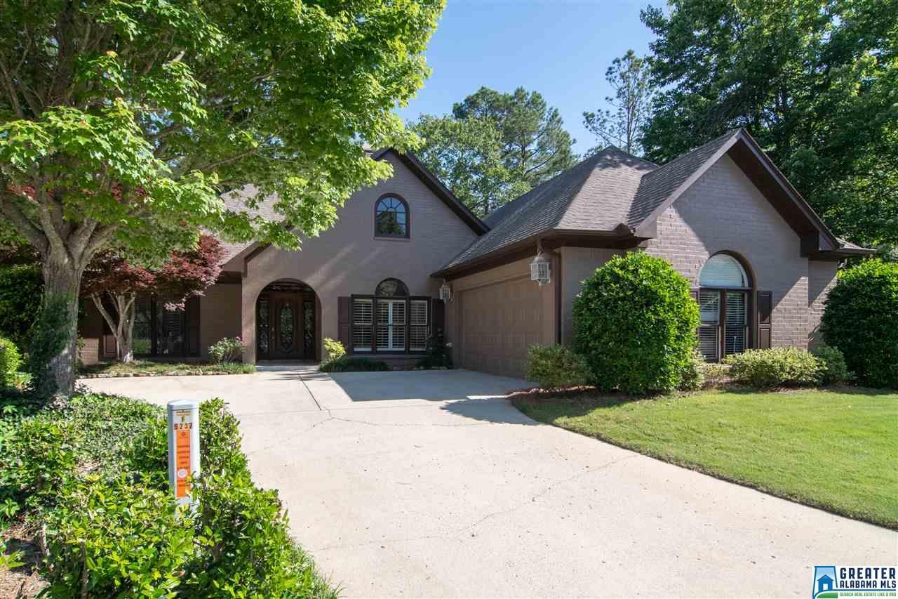 5237 English Way - Photo 1