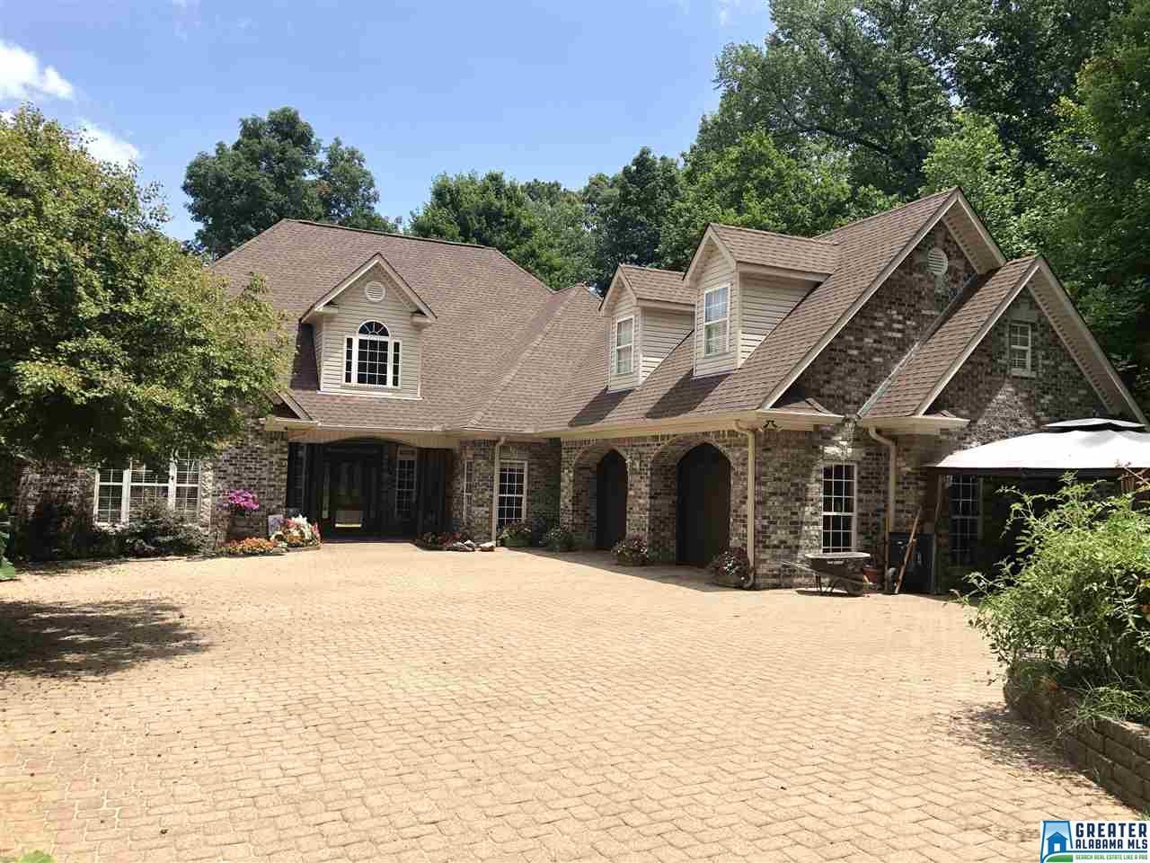 7393 Lake In The Woods Ln - Photo 1