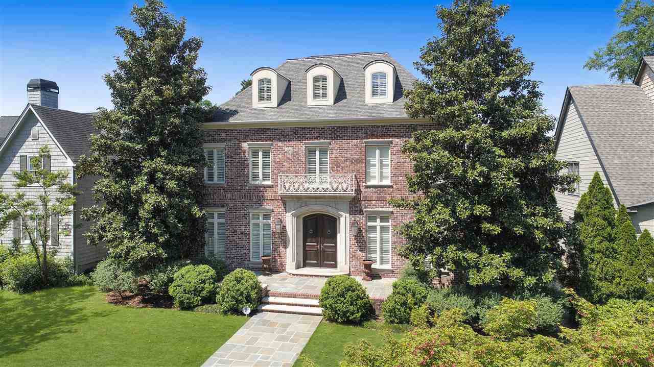 414 Meadow Brook Ln - Photo 1