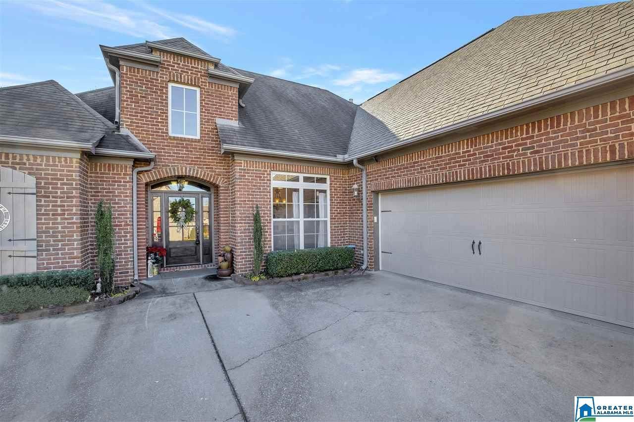 219 Kenniston Dale - Photo 1
