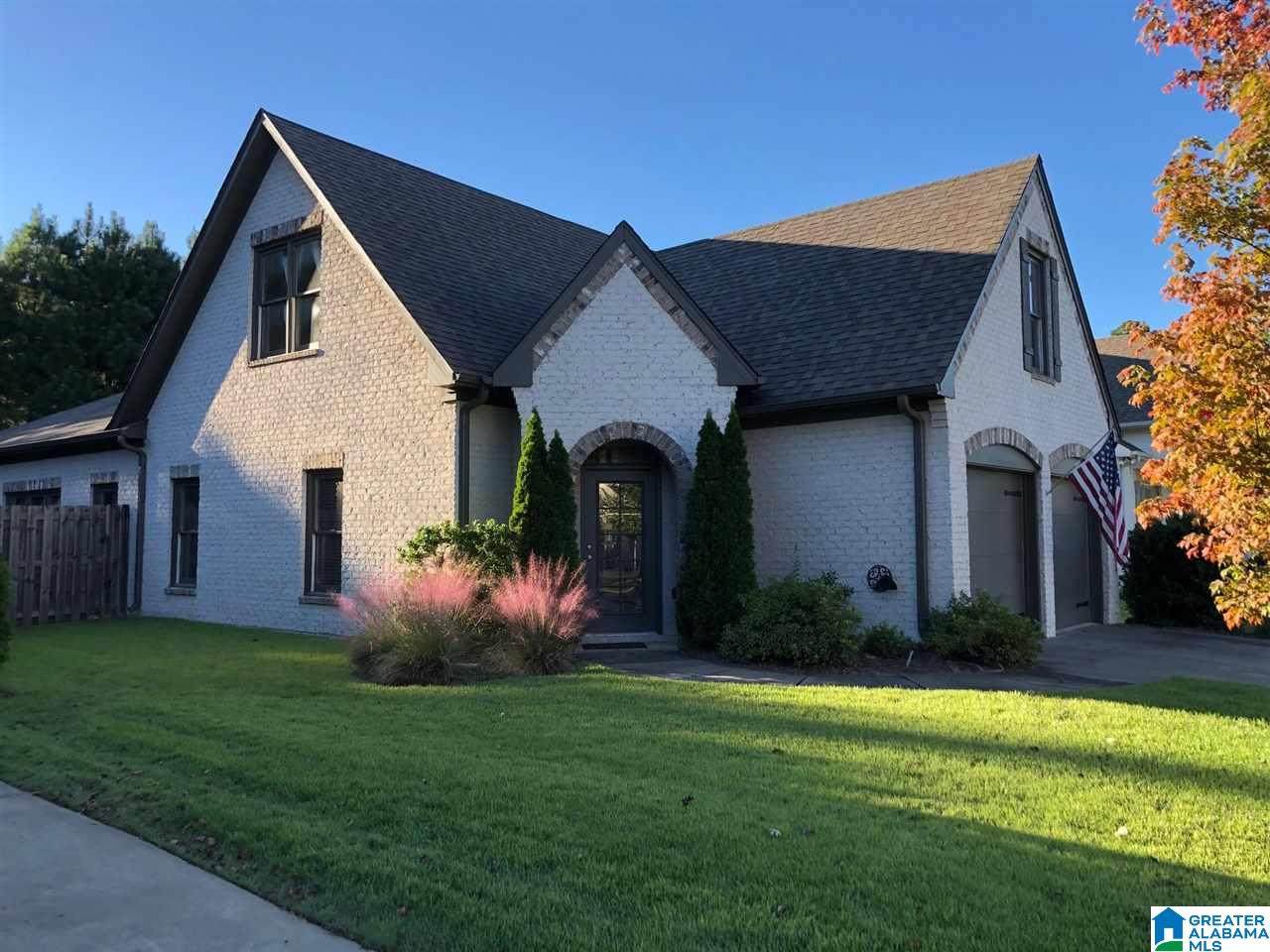 4660 Amberley Drive - Photo 1