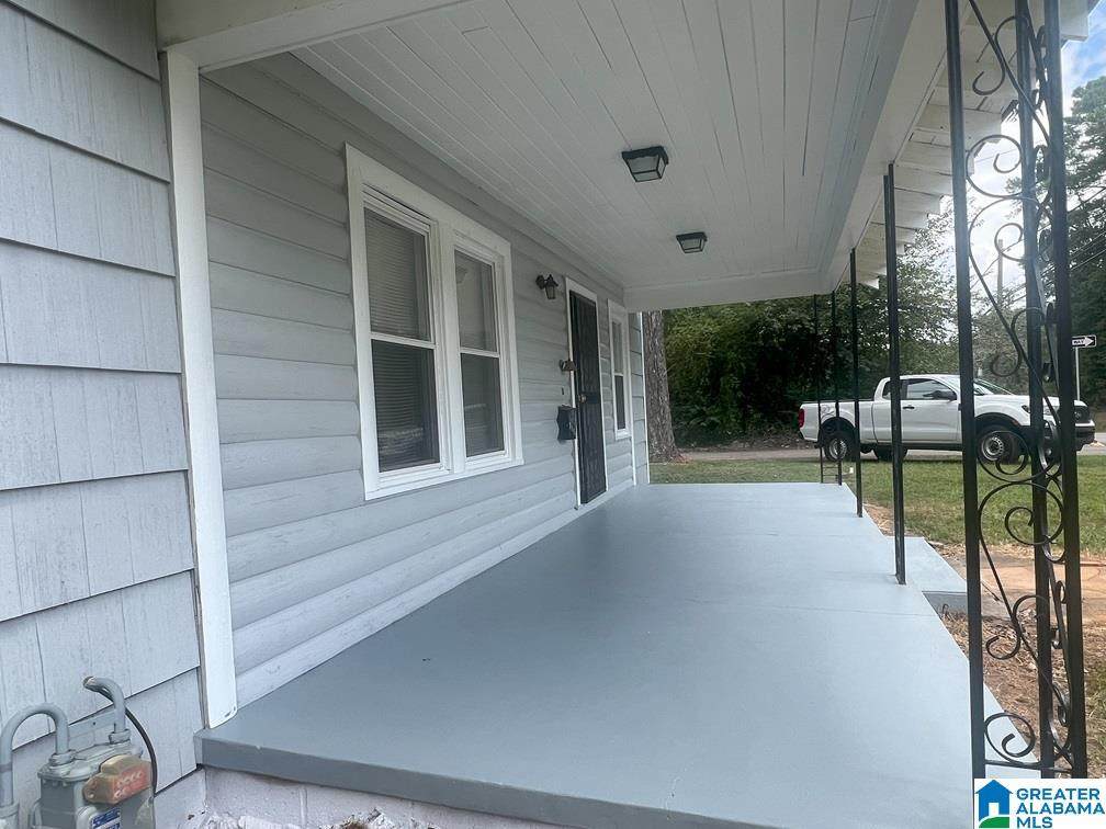 5608 Avenue K - Photo 1