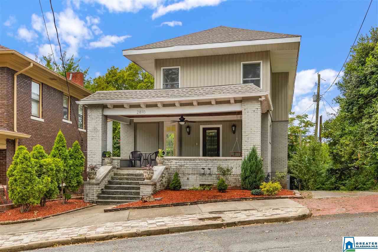 2810 Rhodes Cir - Photo 1