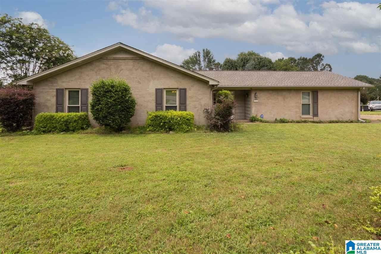 5520 Parkside Drive - Photo 1
