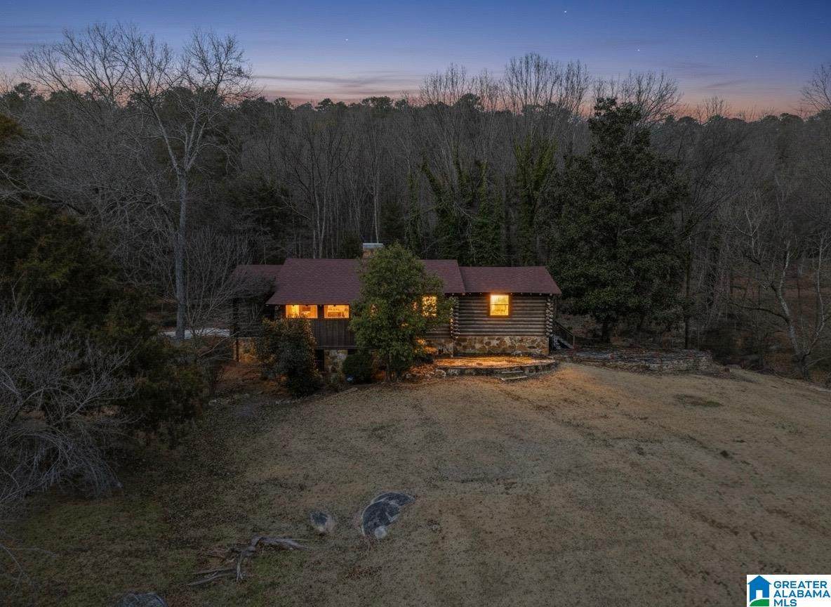 504 4TH AVENUE - Photo 1