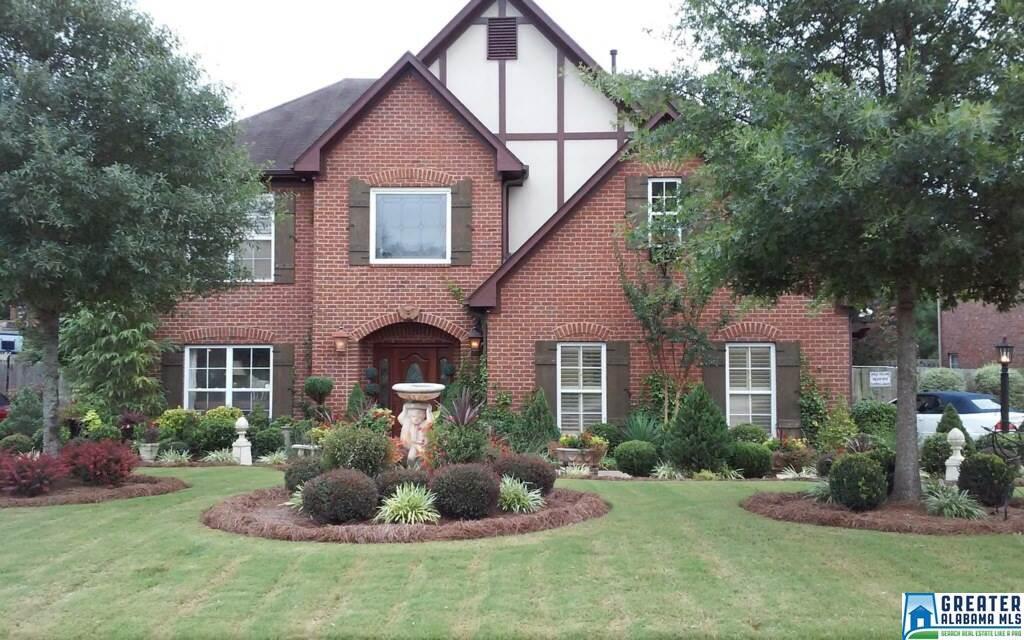 1004 Princeton Park - Photo 1