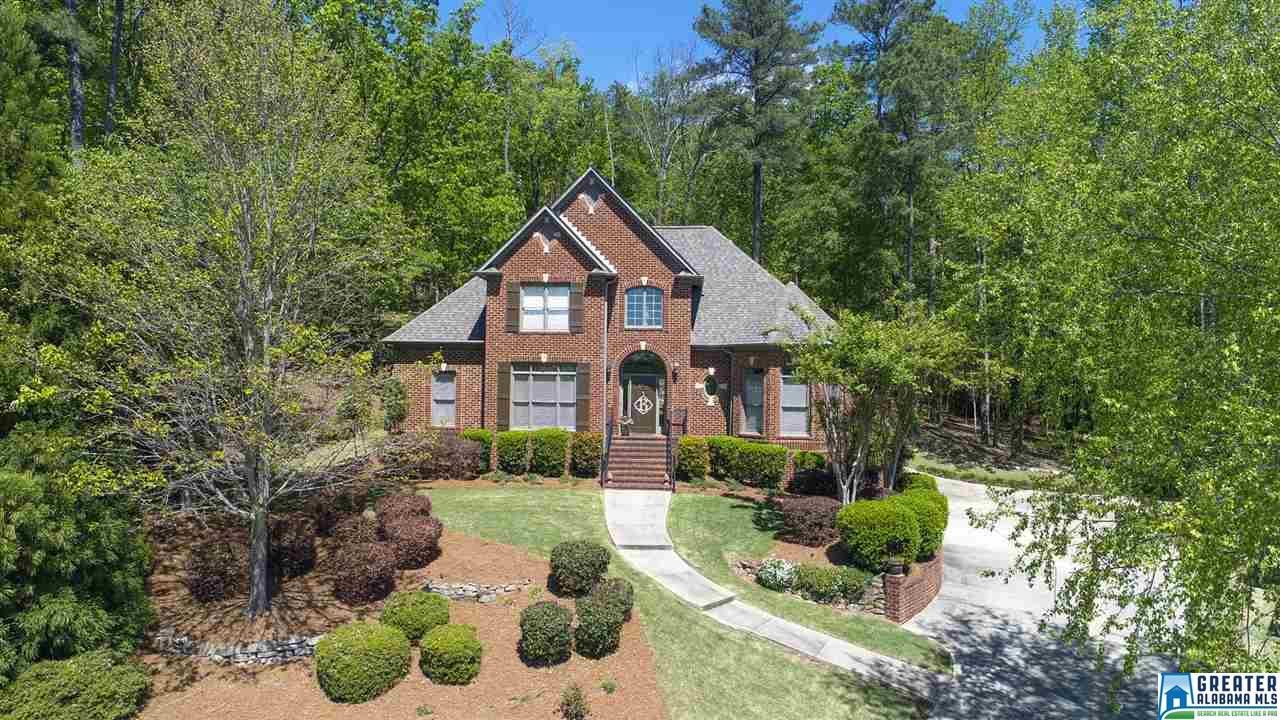 1036 Sandhurst Cir - Photo 1