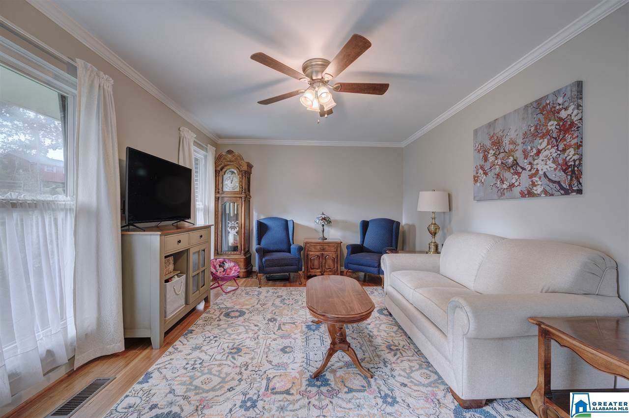 3313 Carol Dr - Photo 1