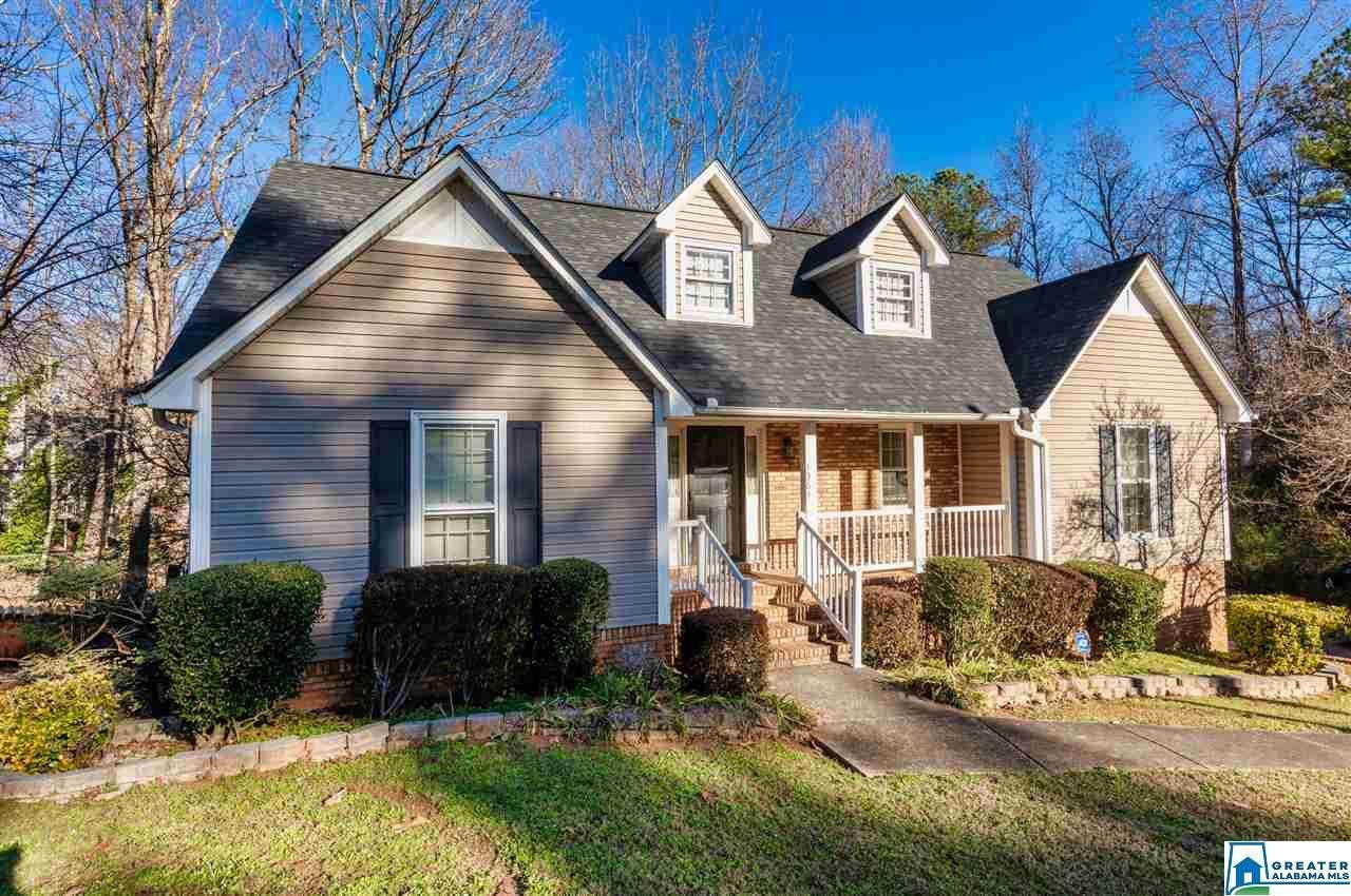 1364 Stonehurst Dr - Photo 1