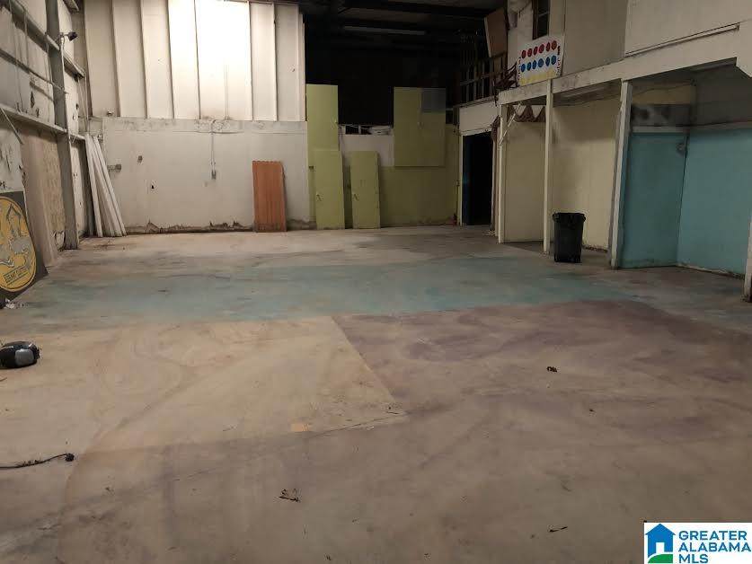 210 1ST ST - Photo 1