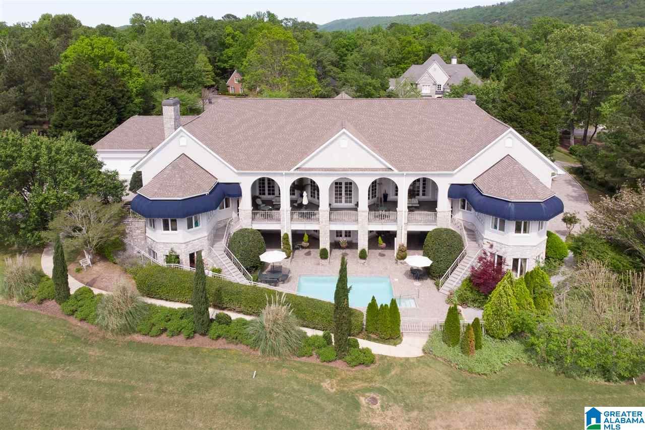 1104 Greymoor Rd - Photo 1