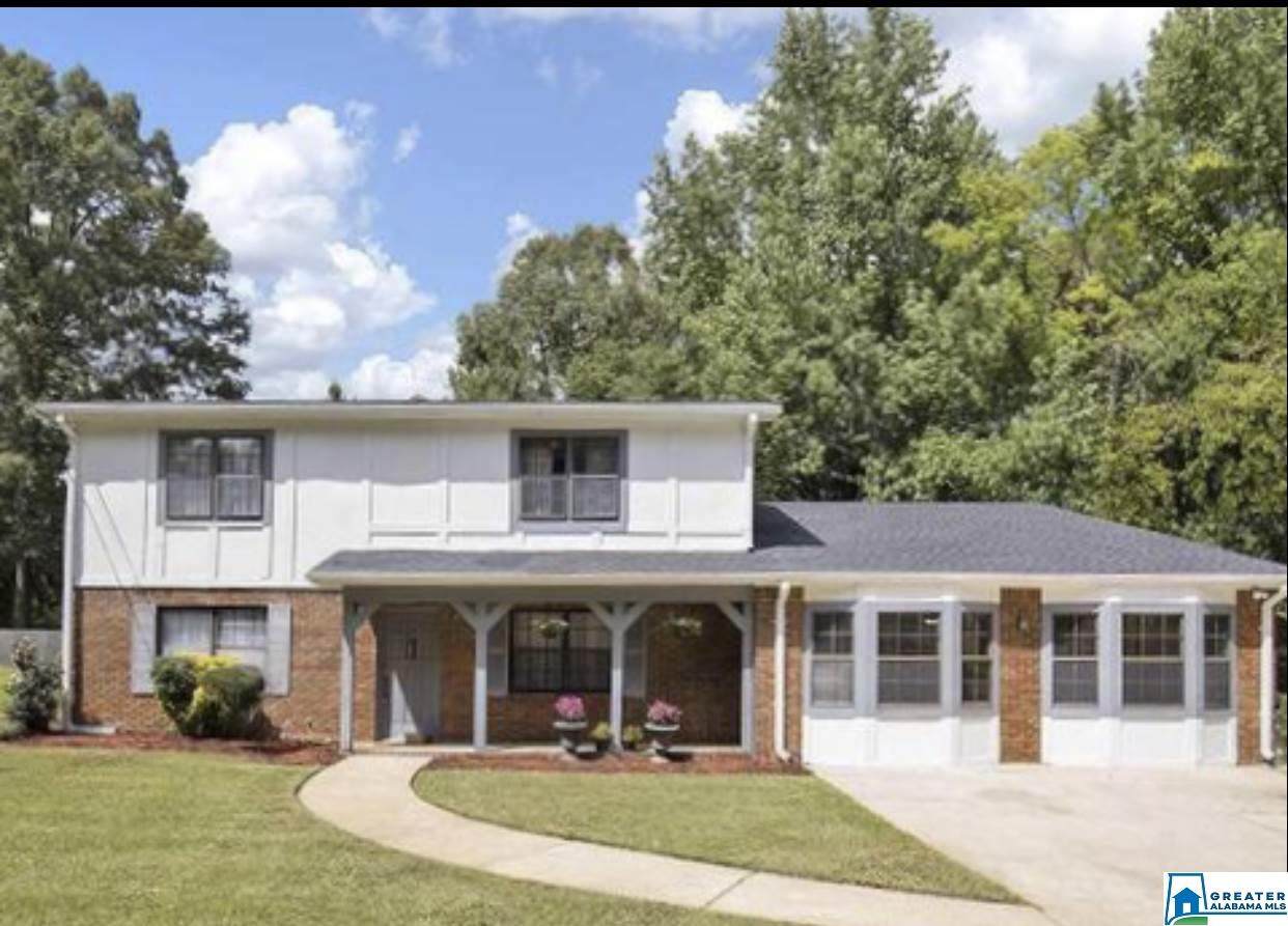 1829 Creely Dr - Photo 1