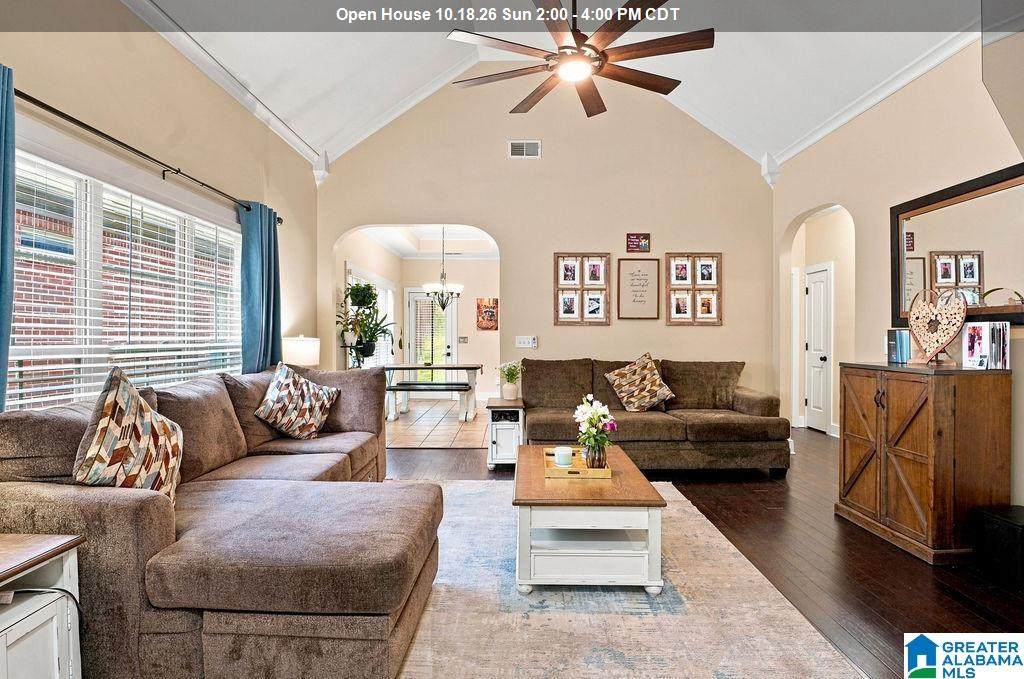360 Kingston Circle - Photo 1